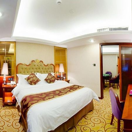 ג'ונג שאן Royal Duke Cherrabah Hotel Zhongshan מראה חיצוני תמונה