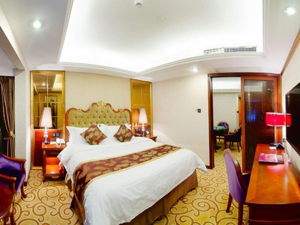 ג'ונג שאן Royal Duke Cherrabah Hotel Zhongshan מראה חיצוני תמונה