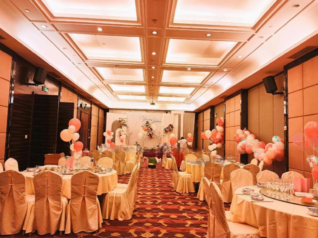 ג'ונג שאן Royal Duke Cherrabah Hotel Zhongshan מראה חיצוני תמונה